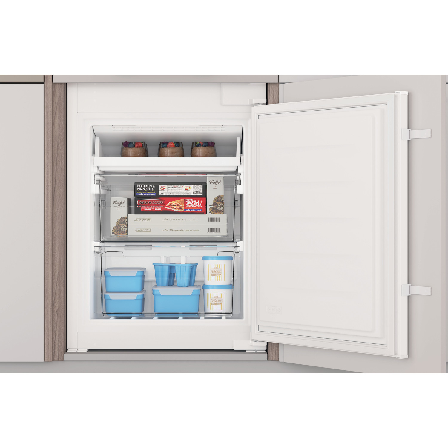 Indesit INC18 T111 UK – image 9