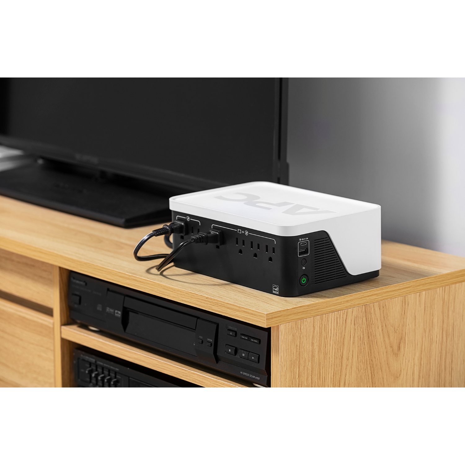 APC BE500G3 uninterruptible power supply (UPS) Standby (Offline) 0.5 kVA – image 5