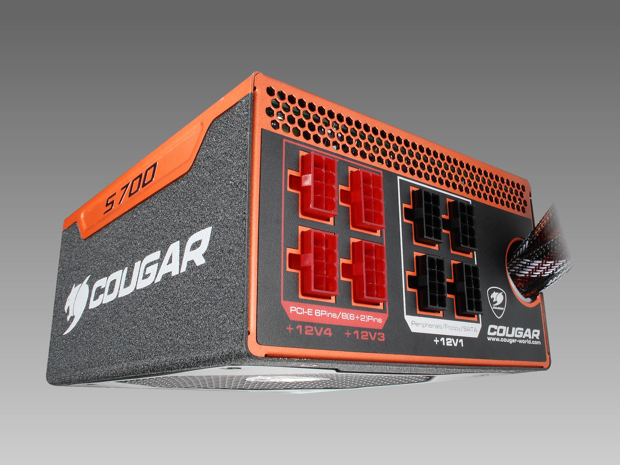 COUGAR S700 power supply unit – image 7