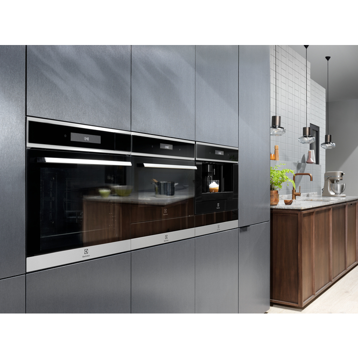 Electrolux EBD4X warming drawer 6 place settings – image 5