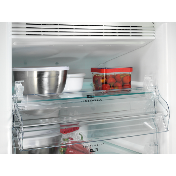 AEG AGB625F5NW Upright freezer Freestanding – image 5