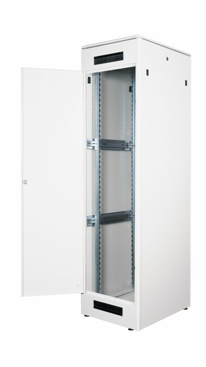 Equip Dynamic Flex 19' Cabinet, 47U – image 3