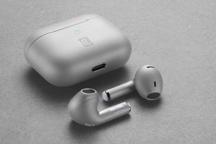 Cellularline CRYSTAL Bluetooth® earphones with Environment Noise Cancelling technology – image 2
