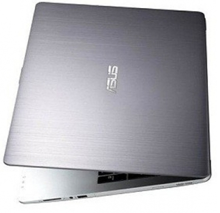 ASUS R553LN-XO106H-BE Intel® Core™ i7 i7-4500U Laptop – image 7