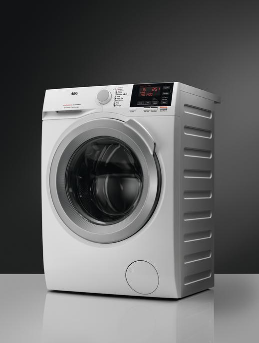 AEG L7FBG61480 washing machine Front-load – image 3
