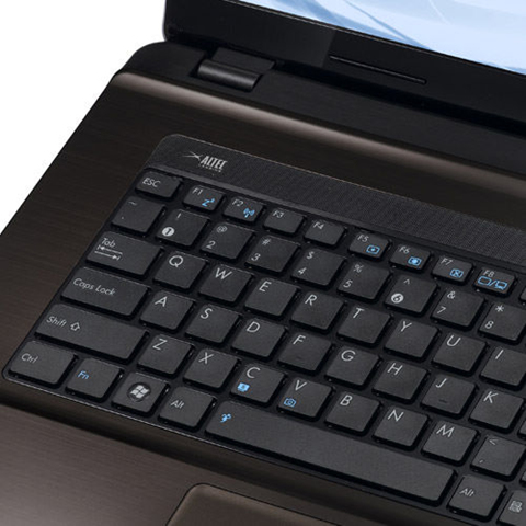 ASUS X73E-TY195V laptop Intel® Core™ i3 i3-2330M – image 4