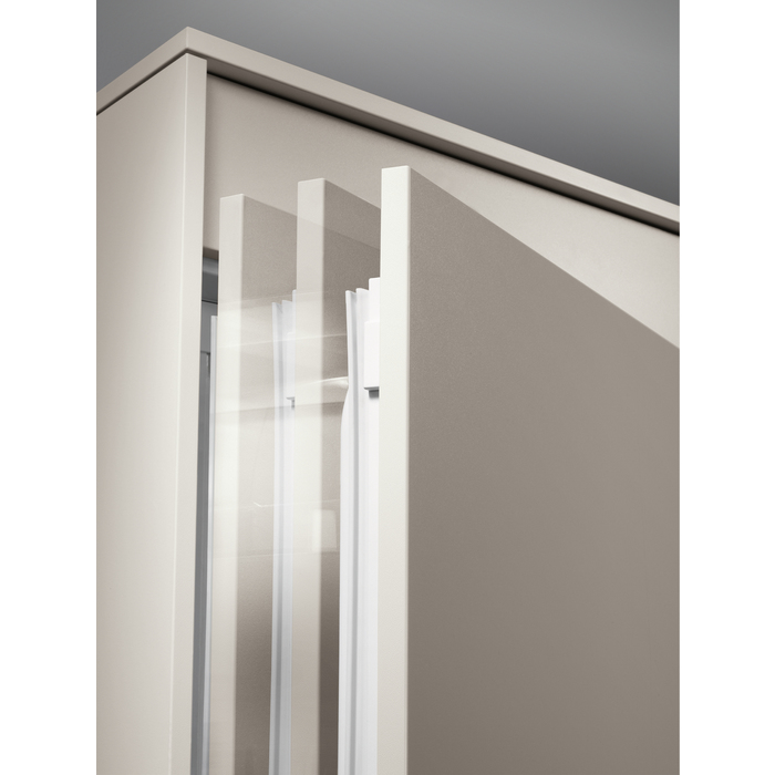 AEG AGN81800C0 freezer Upright freezer Built-in – image 6