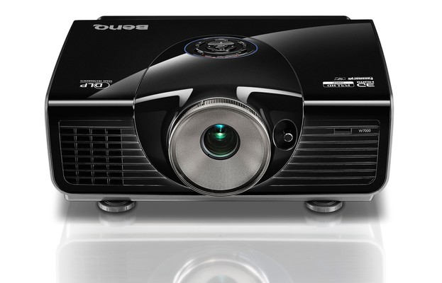 BenQ W7000+ Standard throw projector 2000 ANSI lumens DLP 1080p (1920x1080) 3D Black – image 1