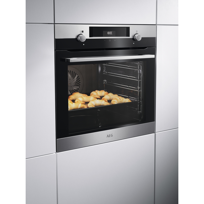 AEG BCK456220M 71 L Black, Stainless steel – image 6
