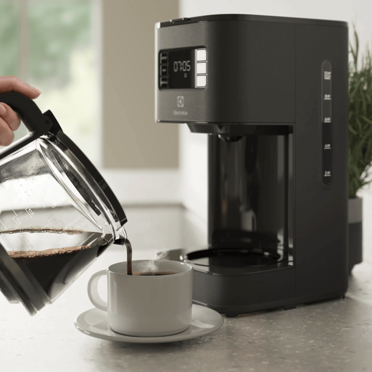 Electrolux E5CM1-6AN Semi-auto Drip coffee maker – image 4