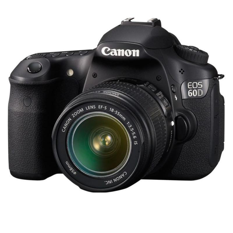Canon 60D + EF-S 18-55 IS