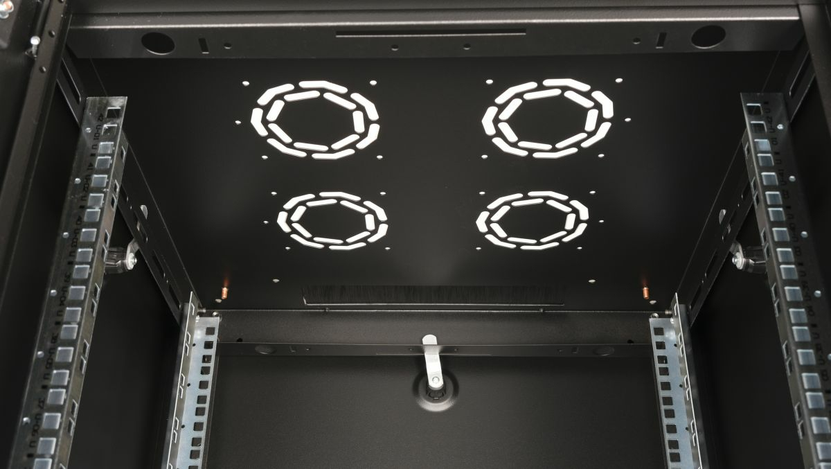 Equip Basic Flex 19' Cabinet, 42U – image 5