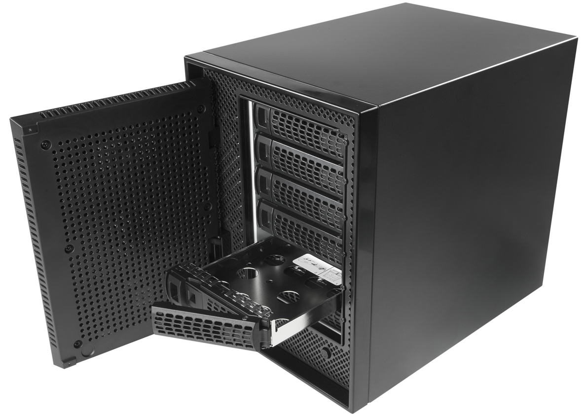 NETGEAR ReadyNAS 516 + 6x WD20EFRX