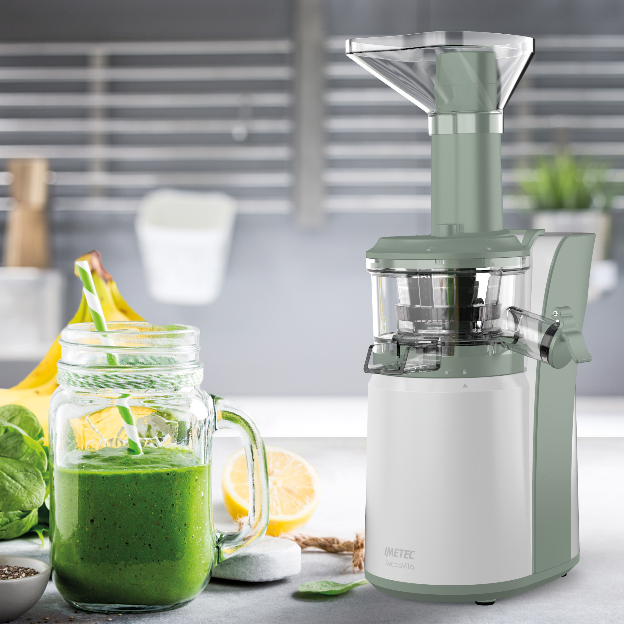 Imetec Succovita Slow juicer – image 2