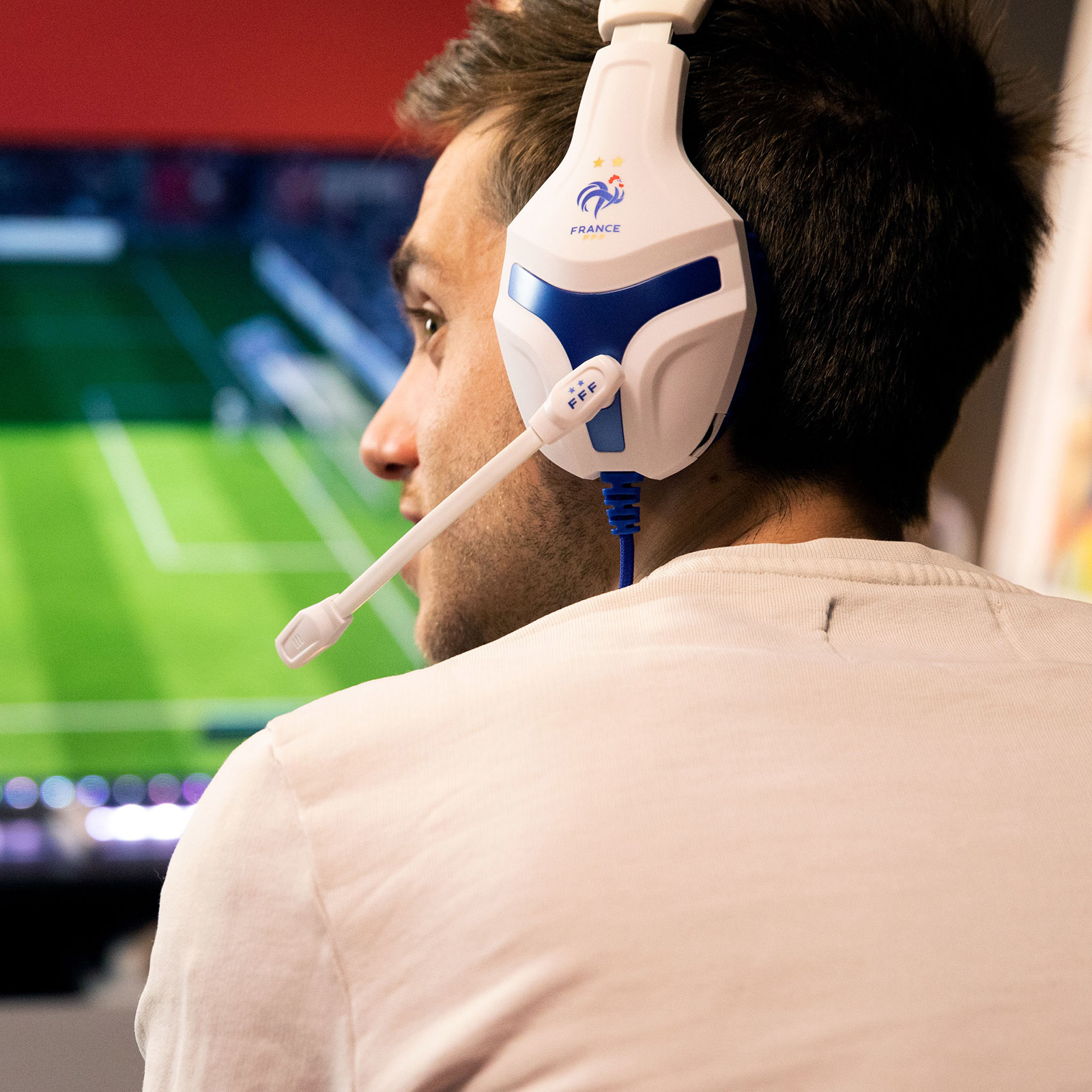 Konix KX FFF NEMESIS WHITE HEADSET – image 4