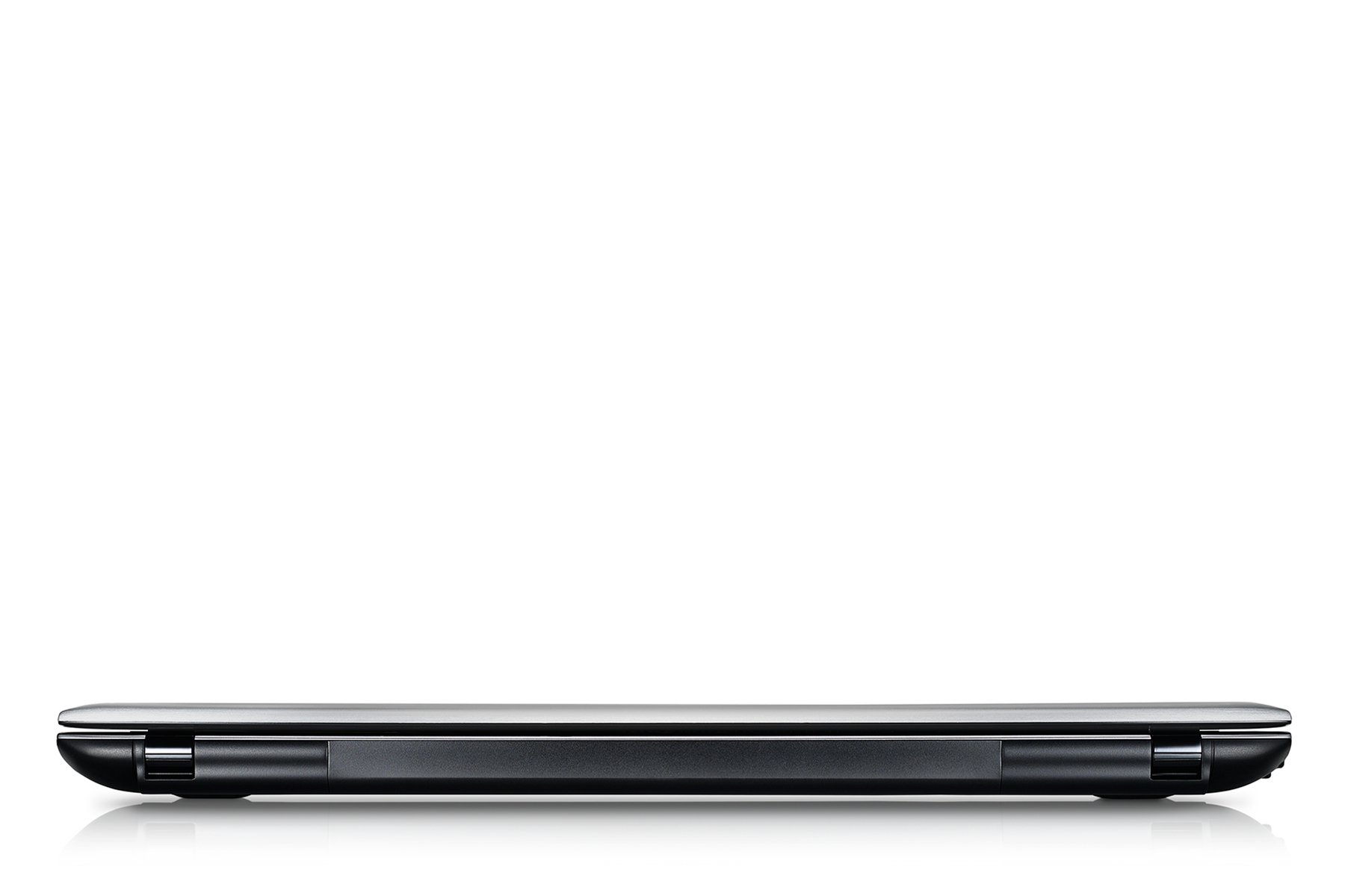Samsung 3 NP300E5E Intel® Core™ i3 i3-3110M Laptop – image 5
