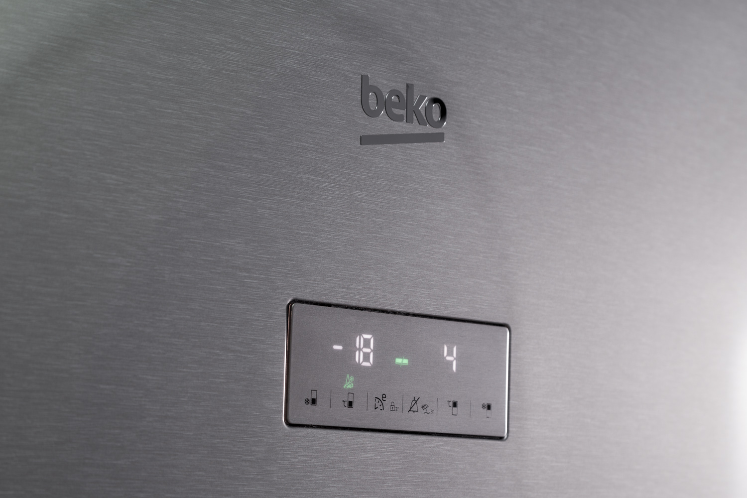 Beko MCNA366E30ZXB fridge-freezer Freestanding – image 9