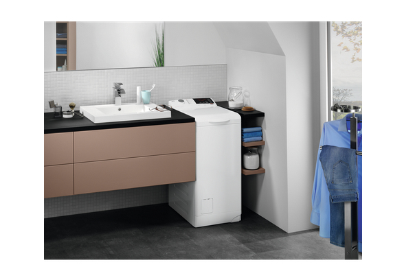 AEG LTN6G261E washing machine Top-load – image 2