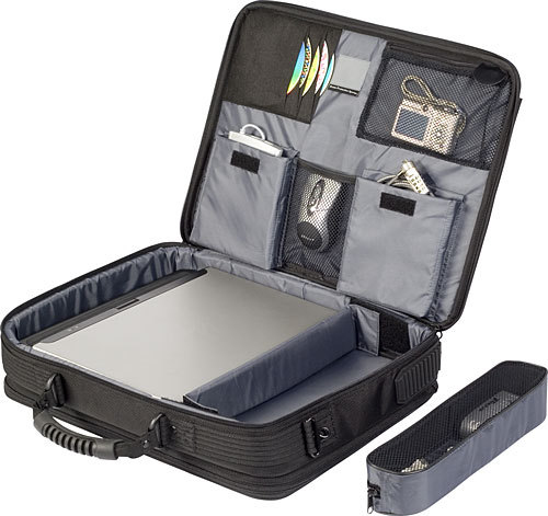 Targus Blacktop Deluxe 17” Laptop Case with Dome Protection – image 3