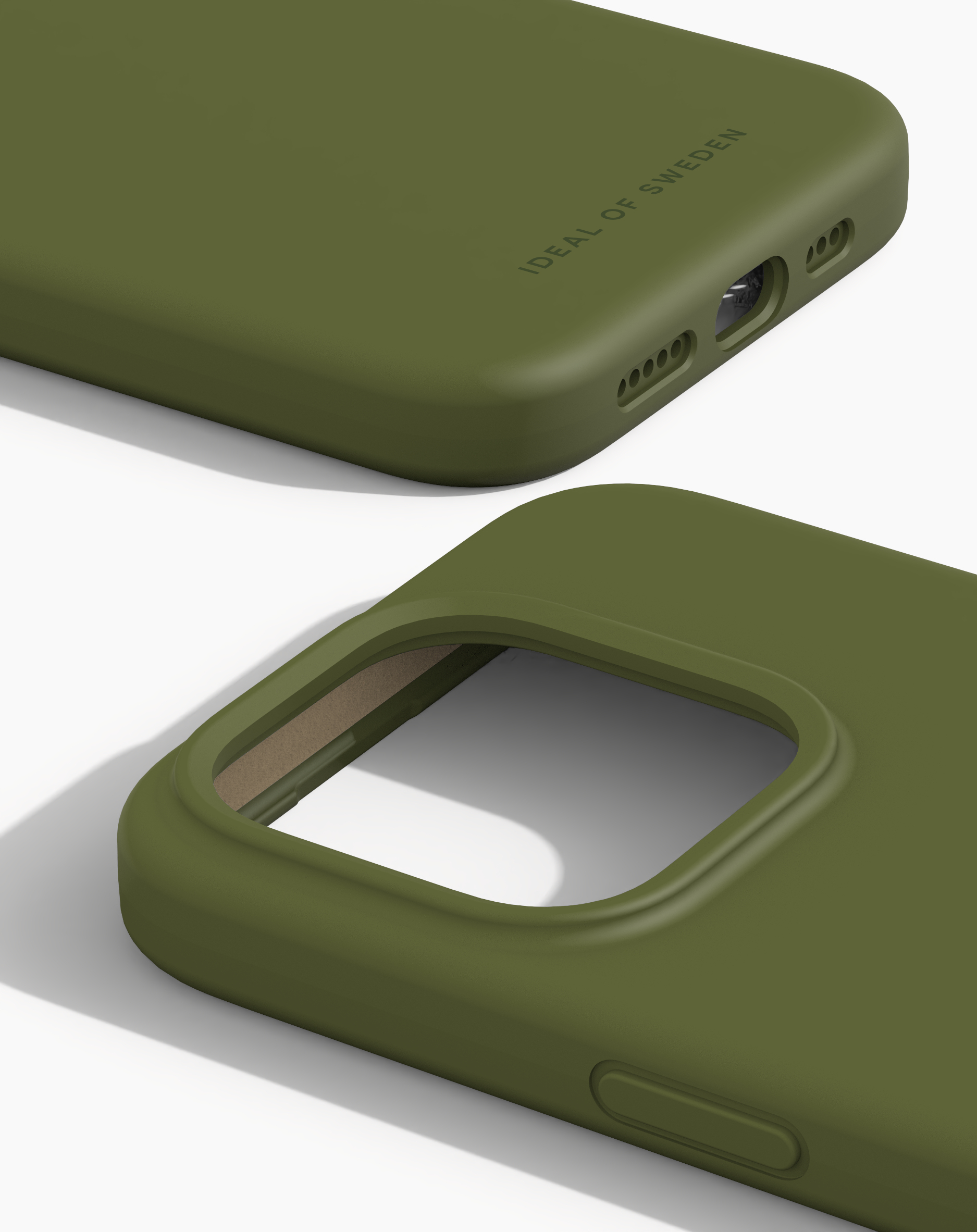 iDeal of Sweden Silicone Case iPhone 15PR Khaki