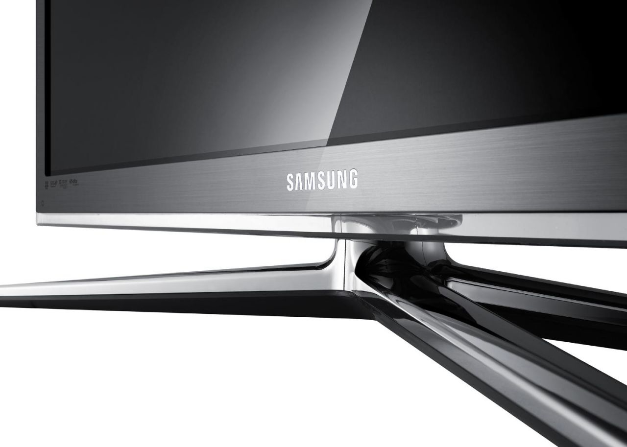 Samsung UE32C8705 81.3 cm (32") Full HD Wi-Fi Black – image 3