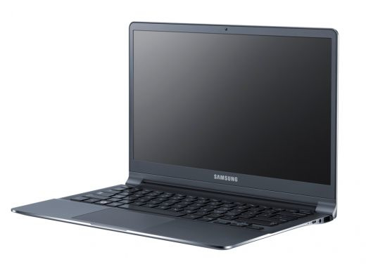 Samsung 9 900X3C-A02DE Intel® Core™ i5 i5-3317U 33.8 cm (13.3") HD+ 4 GB DDR3-SDRAM 128 GB SSD Windows 7 Professional Black – image 2