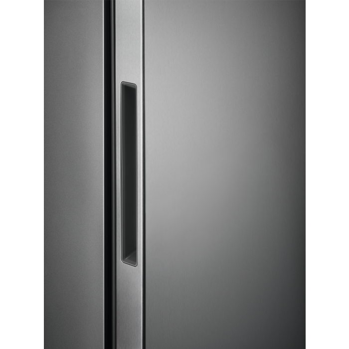 Electrolux LRT5MF38U0 fridge Freestanding – image 3