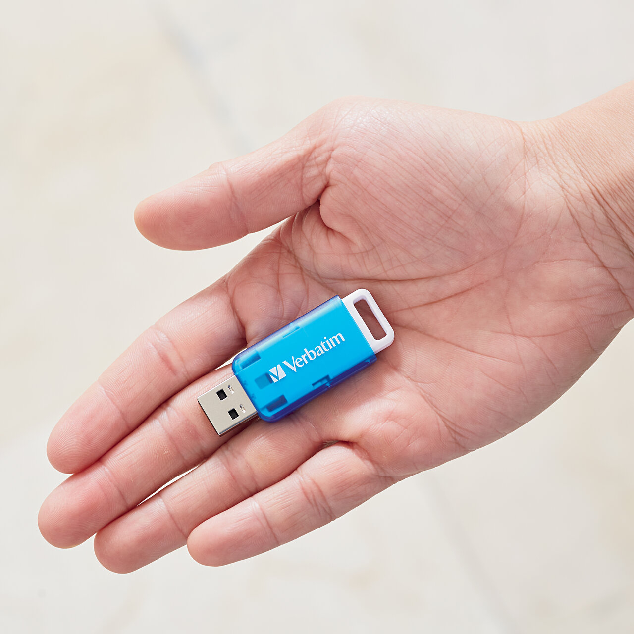 Verbatim 71270 USB flash drive – image 3