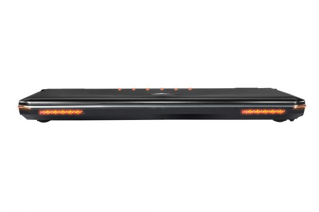 MSI Megabook GX660R-634IT laptop Intel® Core™ i7 i7-740QM – image 2