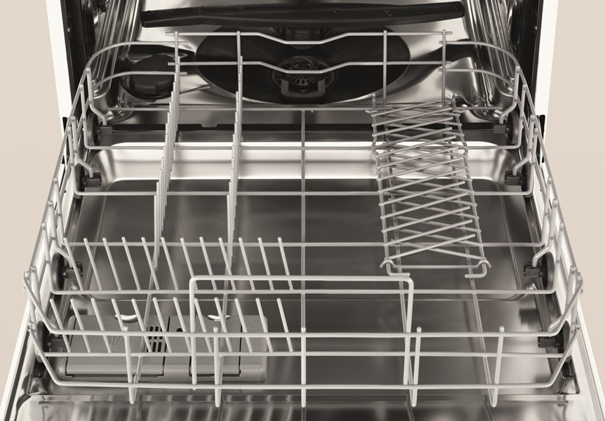Electrolux ESF5510LKW Undercounter 13 place settings – image 6