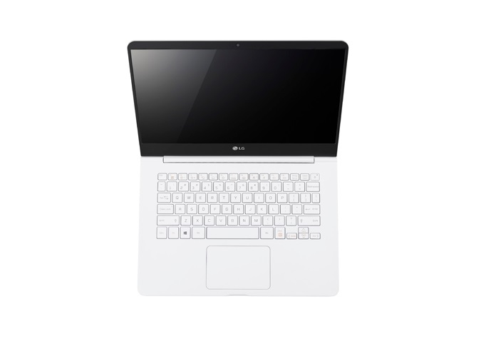 LG 14Z950 Intel® Core™ i5 i5-5200U Netbook – image 1