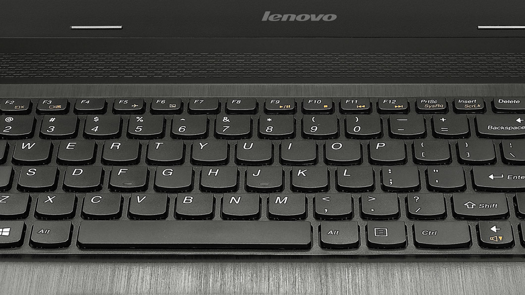Lenovo Essential G700 Intel® Core™ i5 i5-3230M Laptop – image 3