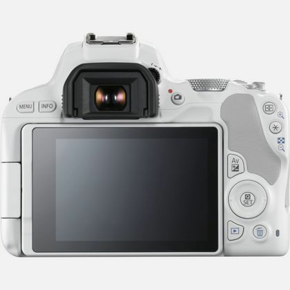 Canon EOS 200D + 18-55 IS STM – image 2