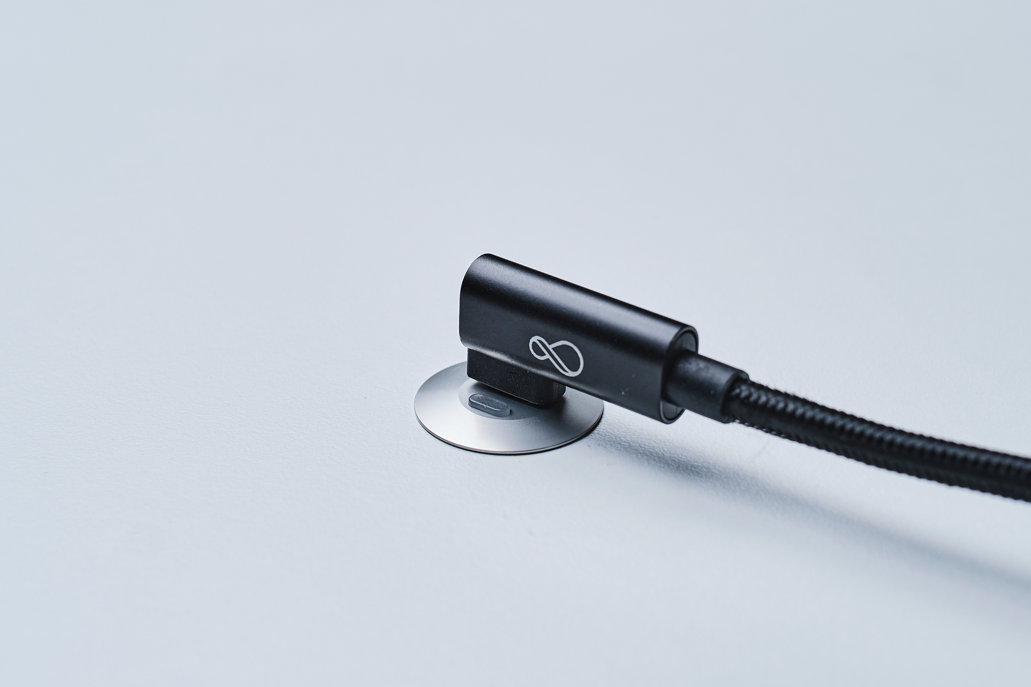 صورة Ochno O-SWO-100-1 USB-C Desktop Embedded Hub