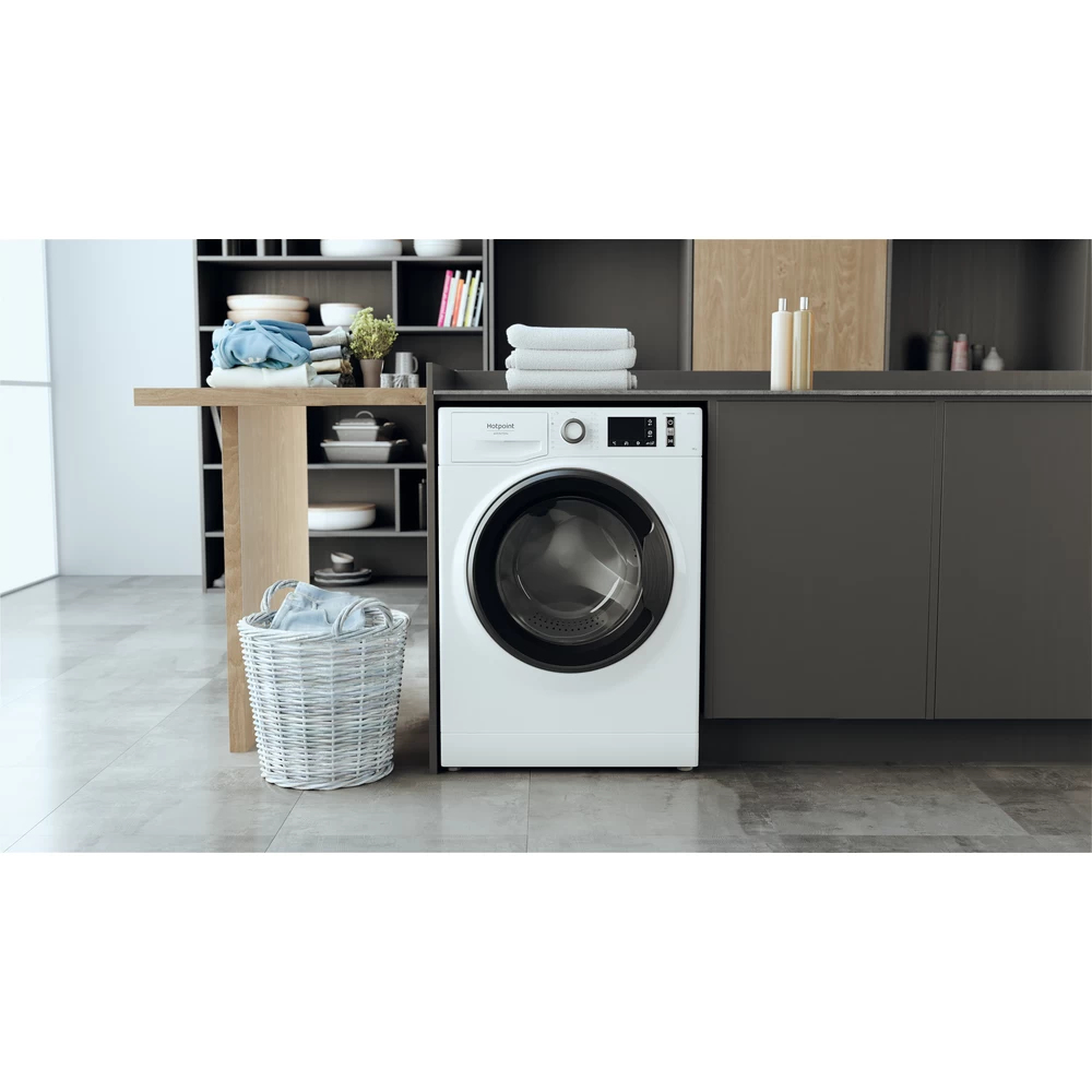 Hotpoint NM11845W washing machine Front-load – image 6