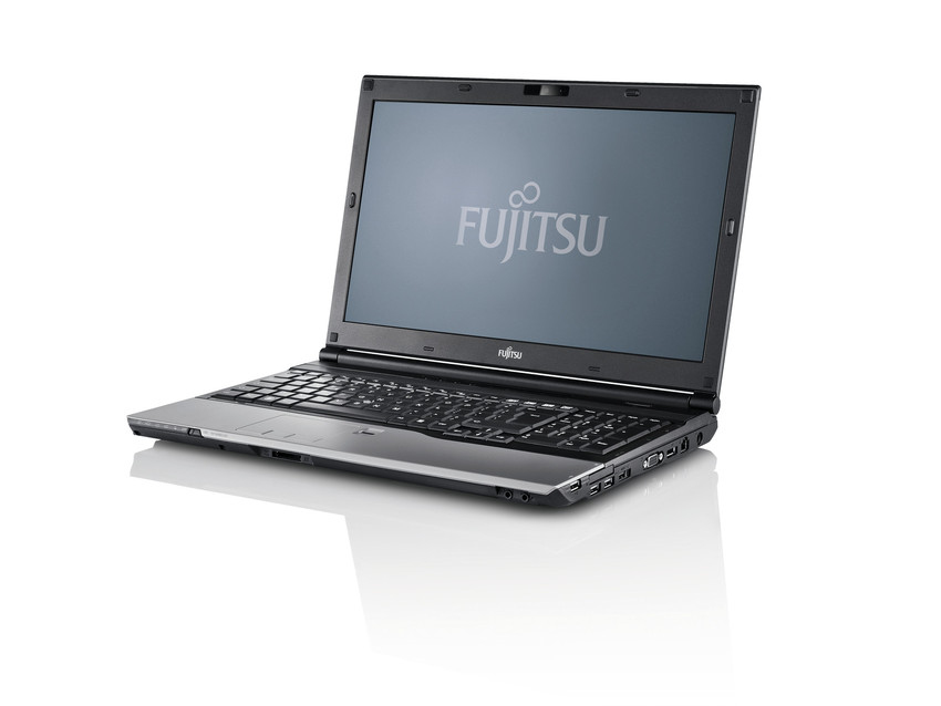 Fujitsu H720 + Port Replicator