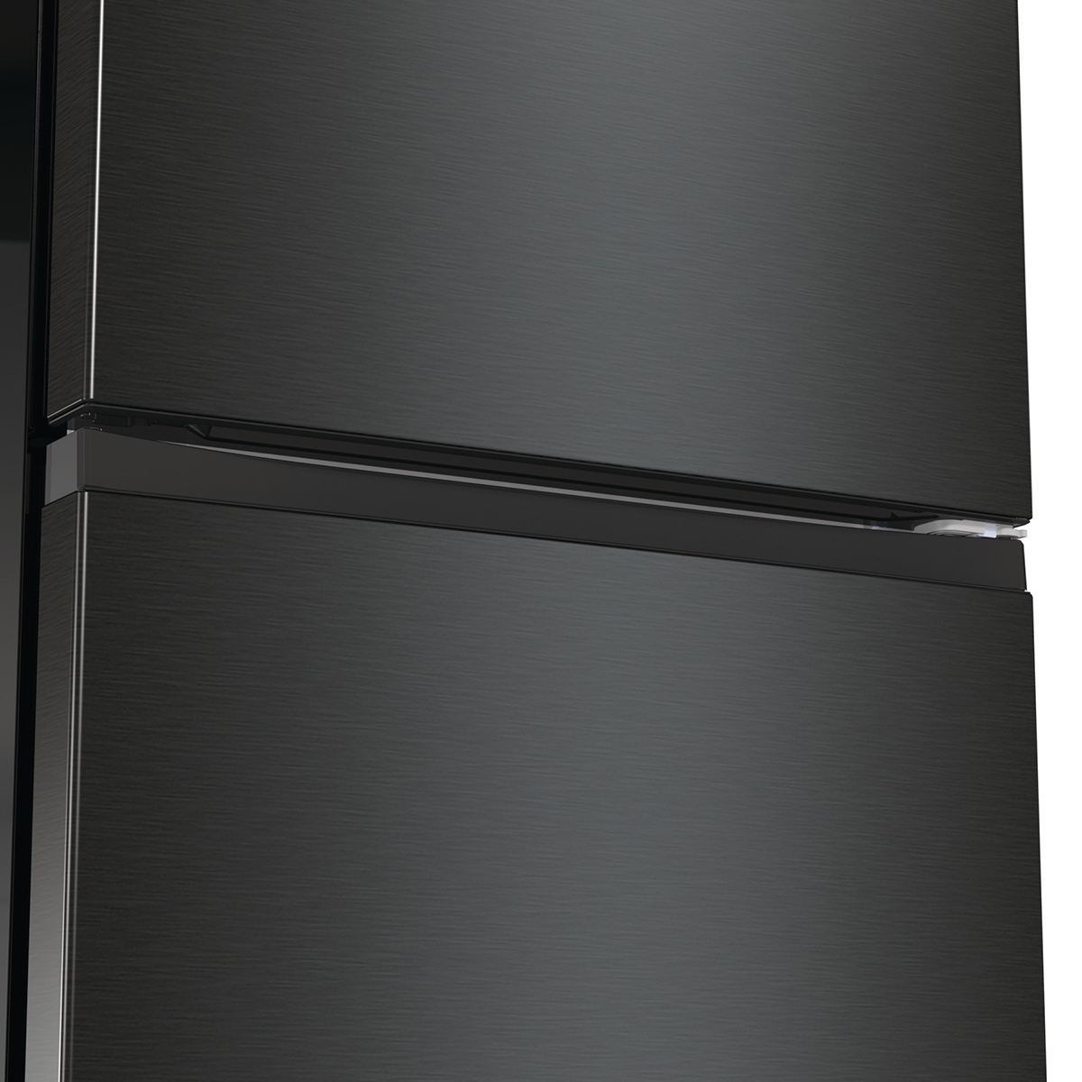 Hisense RB470N4SFC fridge-freezer Freestanding – image 4