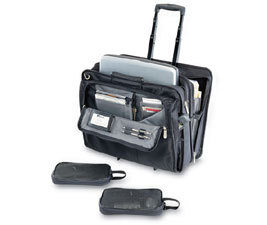 Targus 17" XL Rolling Notebook Case – image 2