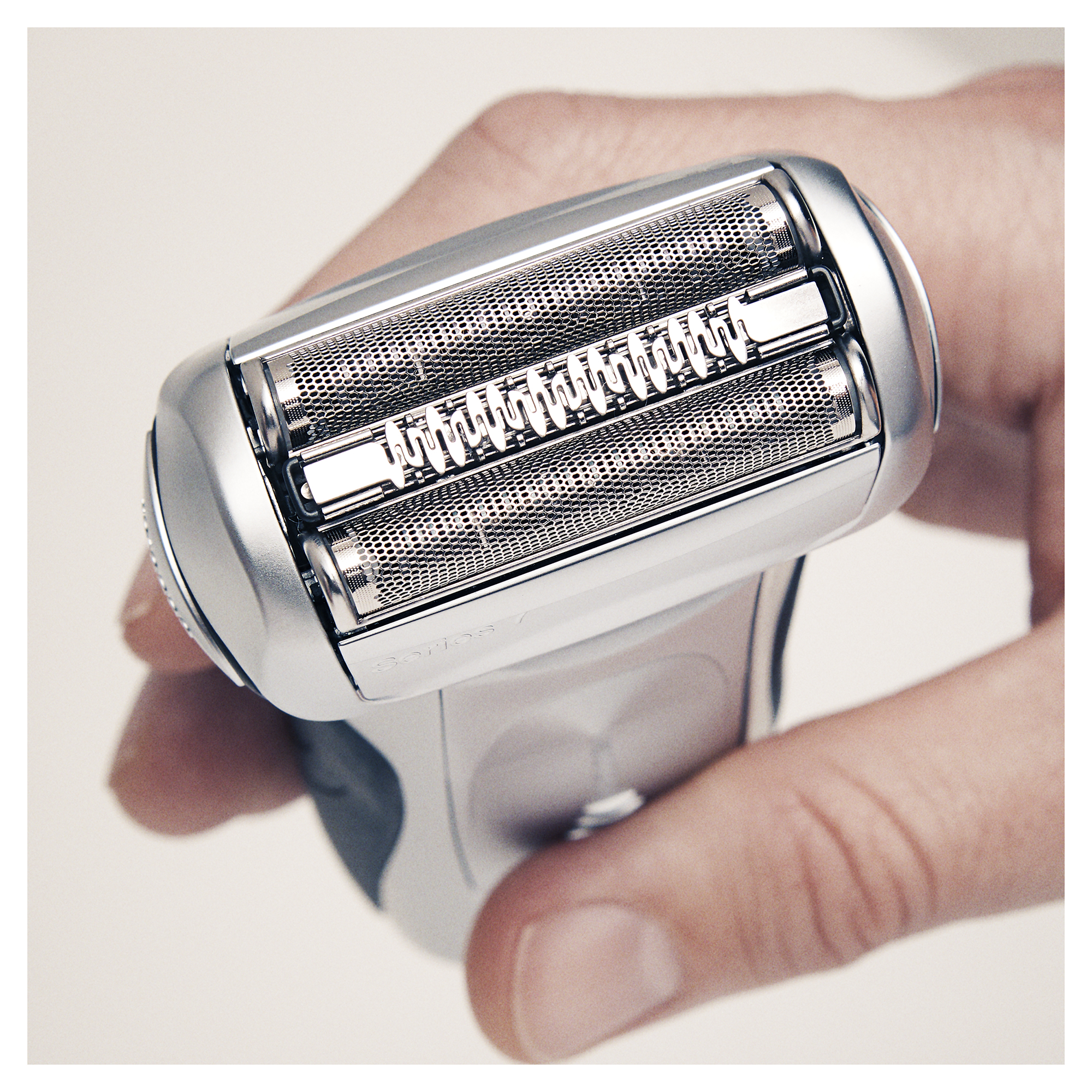 Braun Series 7 Electric Shaver for Men 7893s, with Travel Case – Silver – image 3