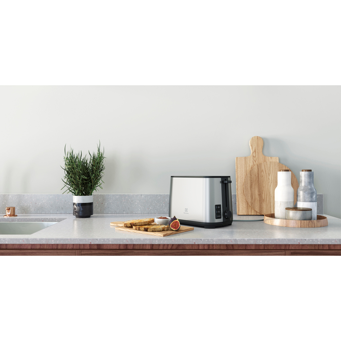 Electrolux E4T1-4ST 2 slice(s) – image 2