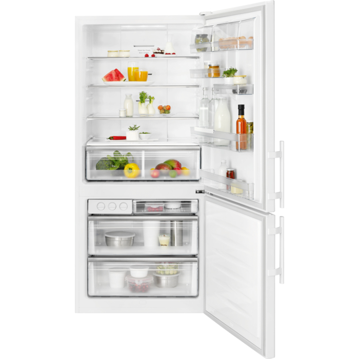 AEG RCB74711NW Freestanding – image 1