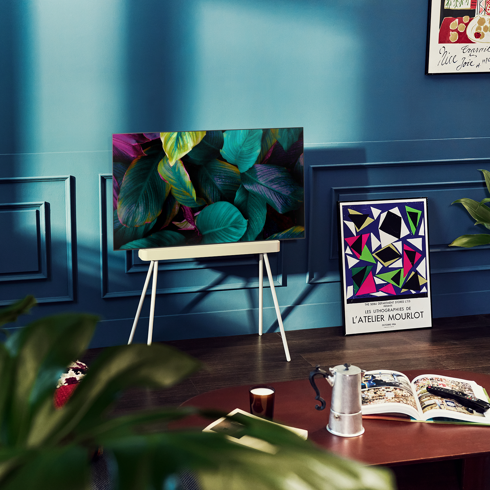 LG OLED evo OLED42C26LB.API TV – image 5