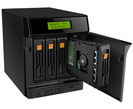 Seagate BlackArmor NAS 440 – image 2