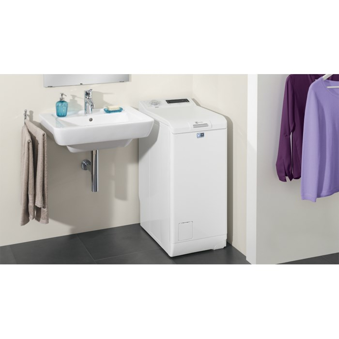 Electrolux EWT1377VDW washing machine Top-load – image 2