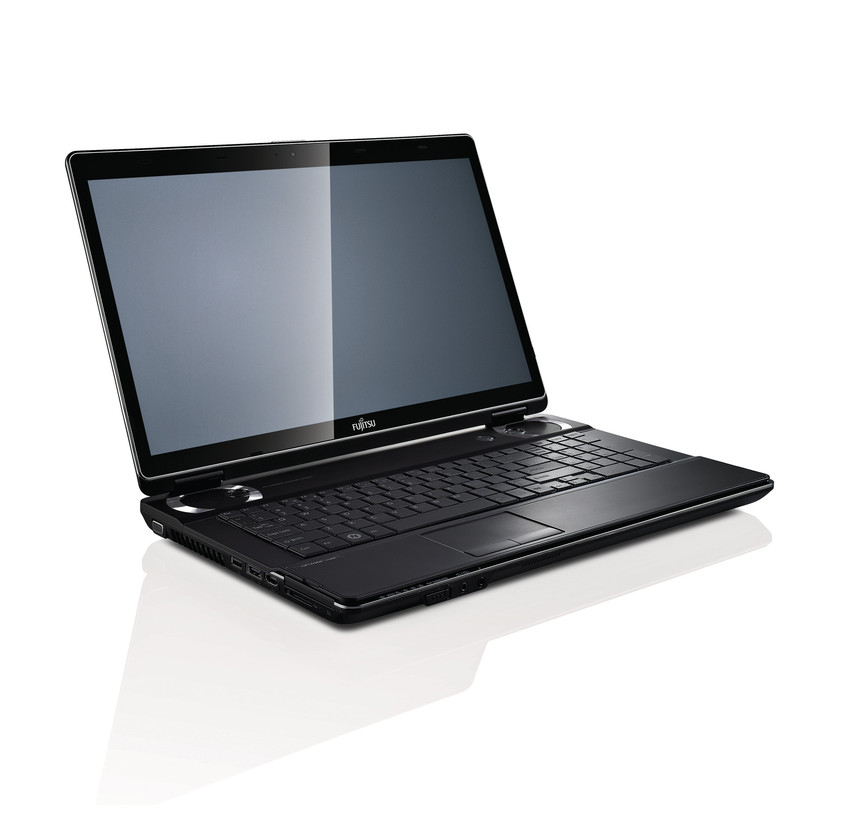 Fujitsu LIFEBOOK NH751 Intel® Core™ i3 i3-2310M – image 2