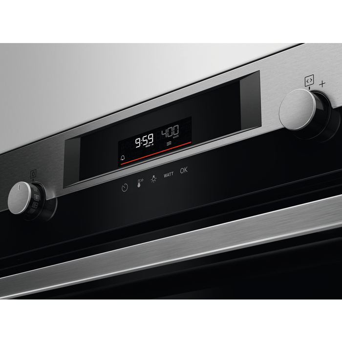 AEG KME565060M 43 L 3000 W Black, Steel – image 4