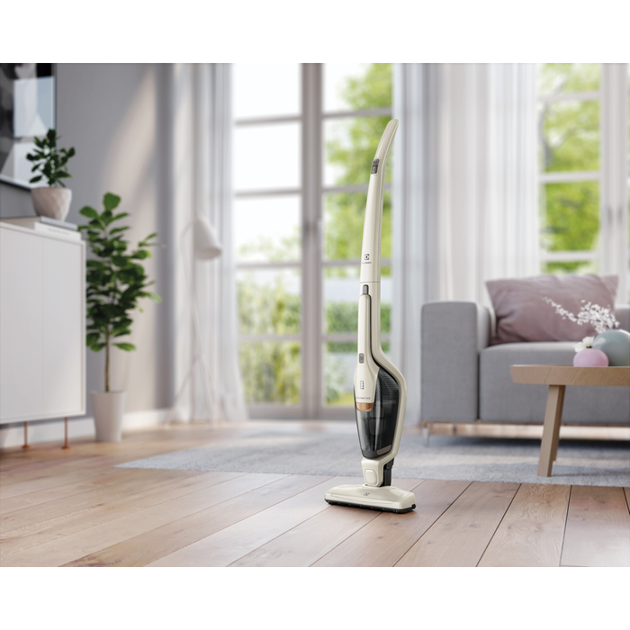 Electrolux EERC73SW 2-in-1 stick vacuum Battery Dry Cyclonic Bagless – image 2