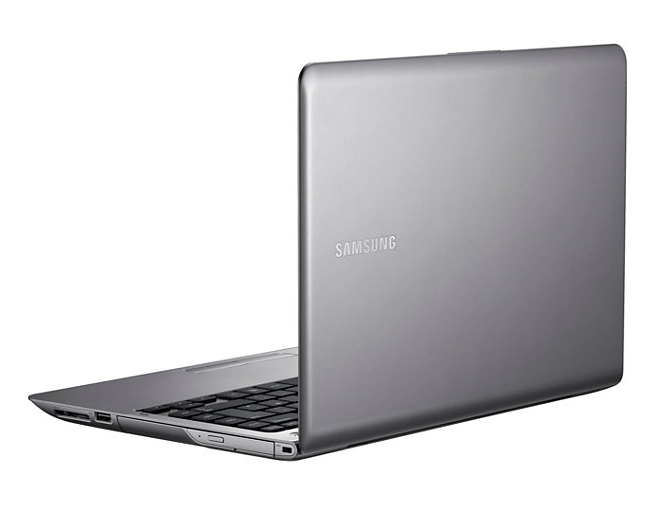 Samsung 5 NT530U4B Intel® Core™ i3 i3-2367M Laptop – image 4