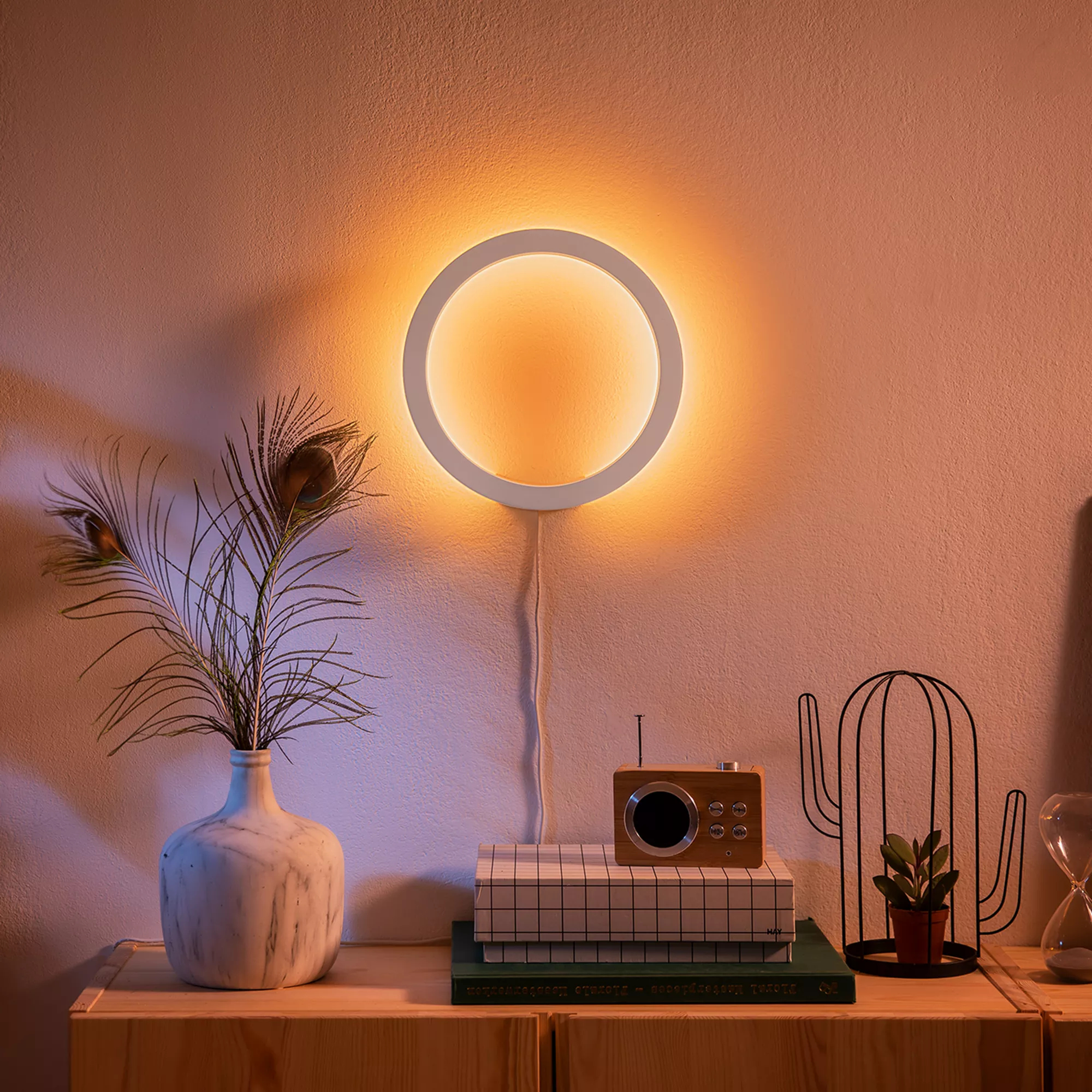 Philips by Signify Philips Hue White and colour ambience Sana wall light – image 3