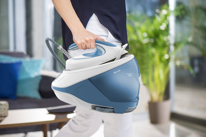 Tefal Express Protect SV9202S0 steam ironing station – image 3